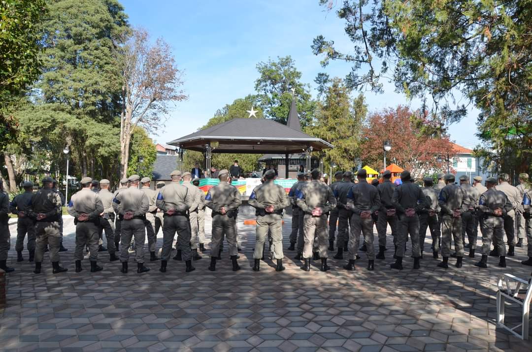 Brigada Militar Comemora Anos De Hist Ria No Centro Serra