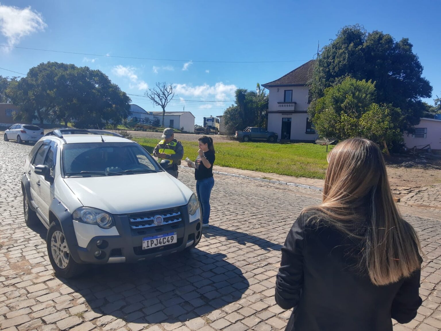 Lagoa Bonita Promove Blitz Educativa Na Avenida Jos Luchese